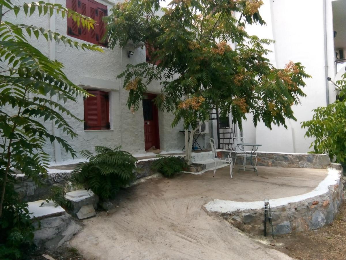 Kalapo Apartment Tseratsiá 外观 照片