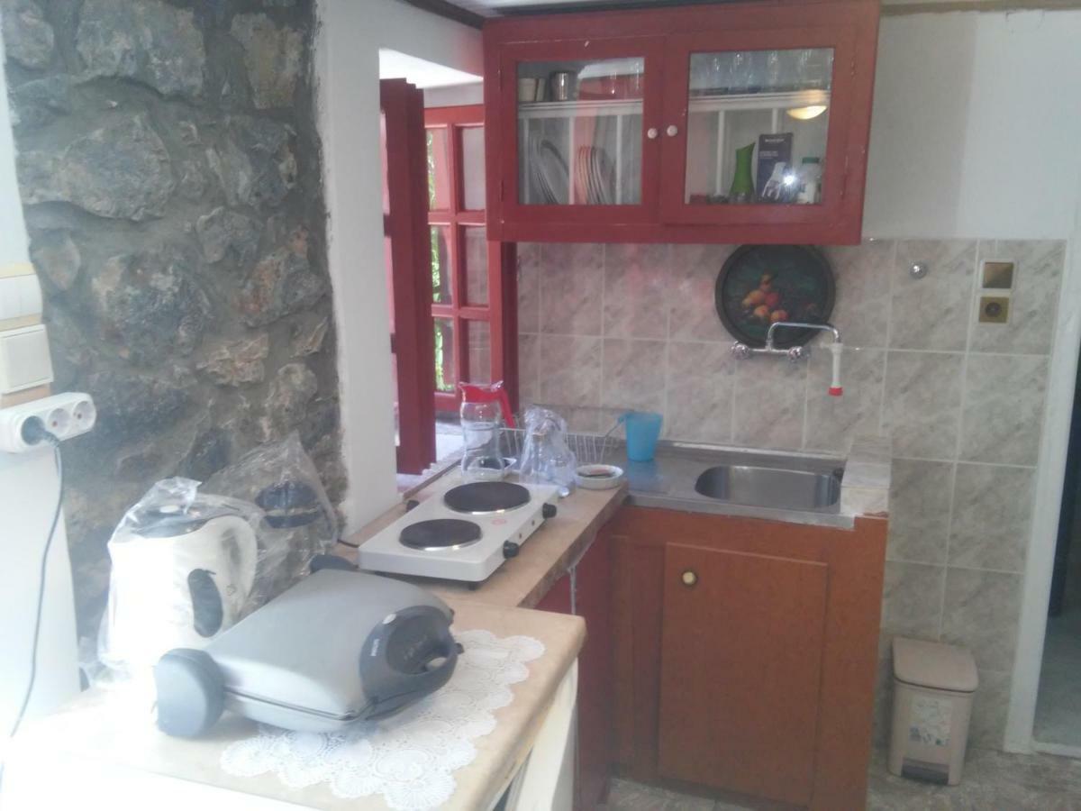 Kalapo Apartment Tseratsiá 外观 照片